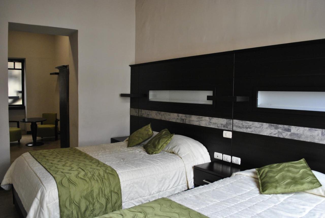 Hotel Majestic 2 By Hhg Cuenca Exterior foto