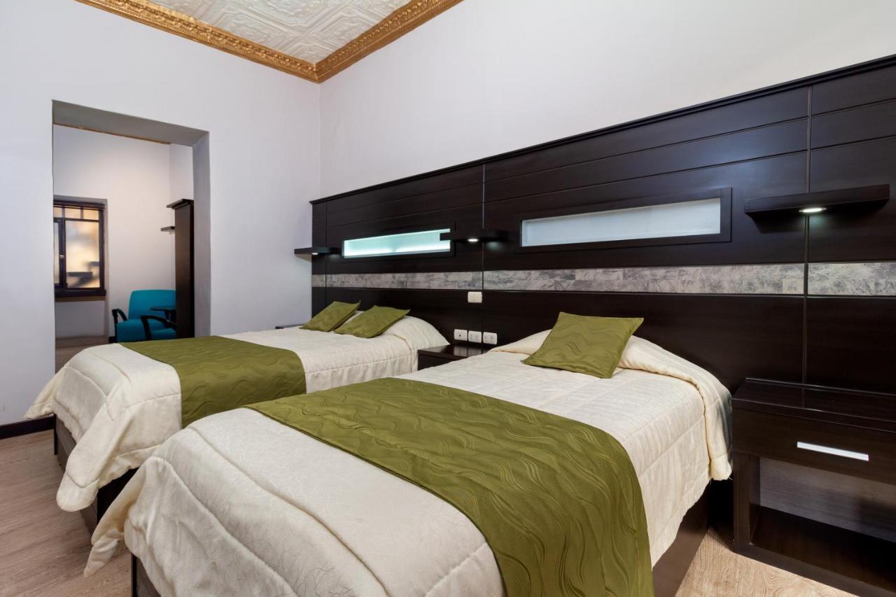 Hotel Majestic 2 By Hhg Cuenca Exterior foto