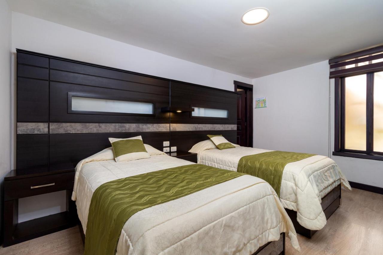 Hotel Majestic 2 By Hhg Cuenca Exterior foto