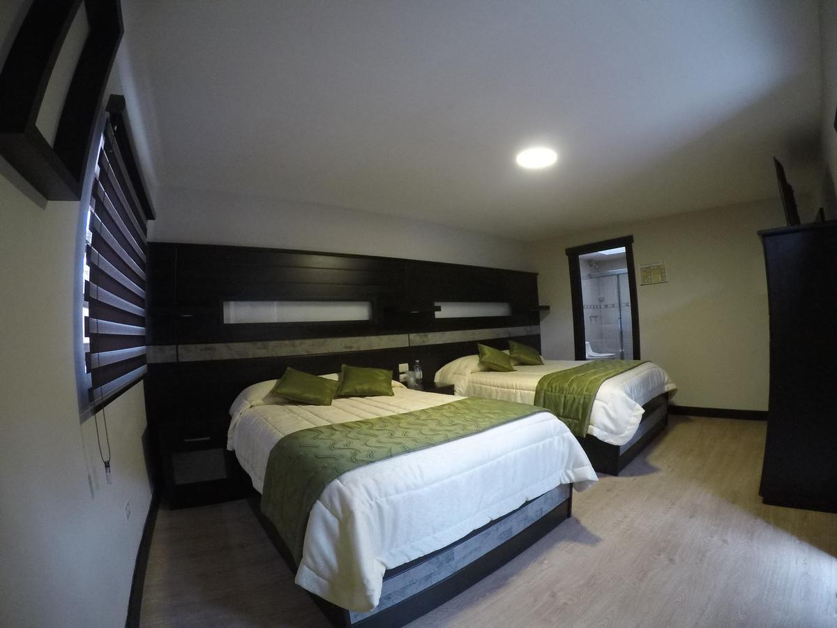 Hotel Majestic 2 By Hhg Cuenca Exterior foto