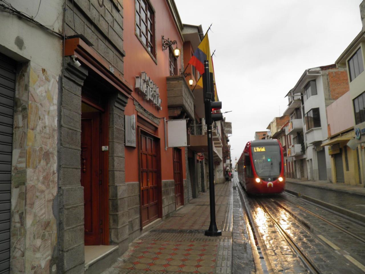 Hotel Majestic 2 By Hhg Cuenca Exterior foto
